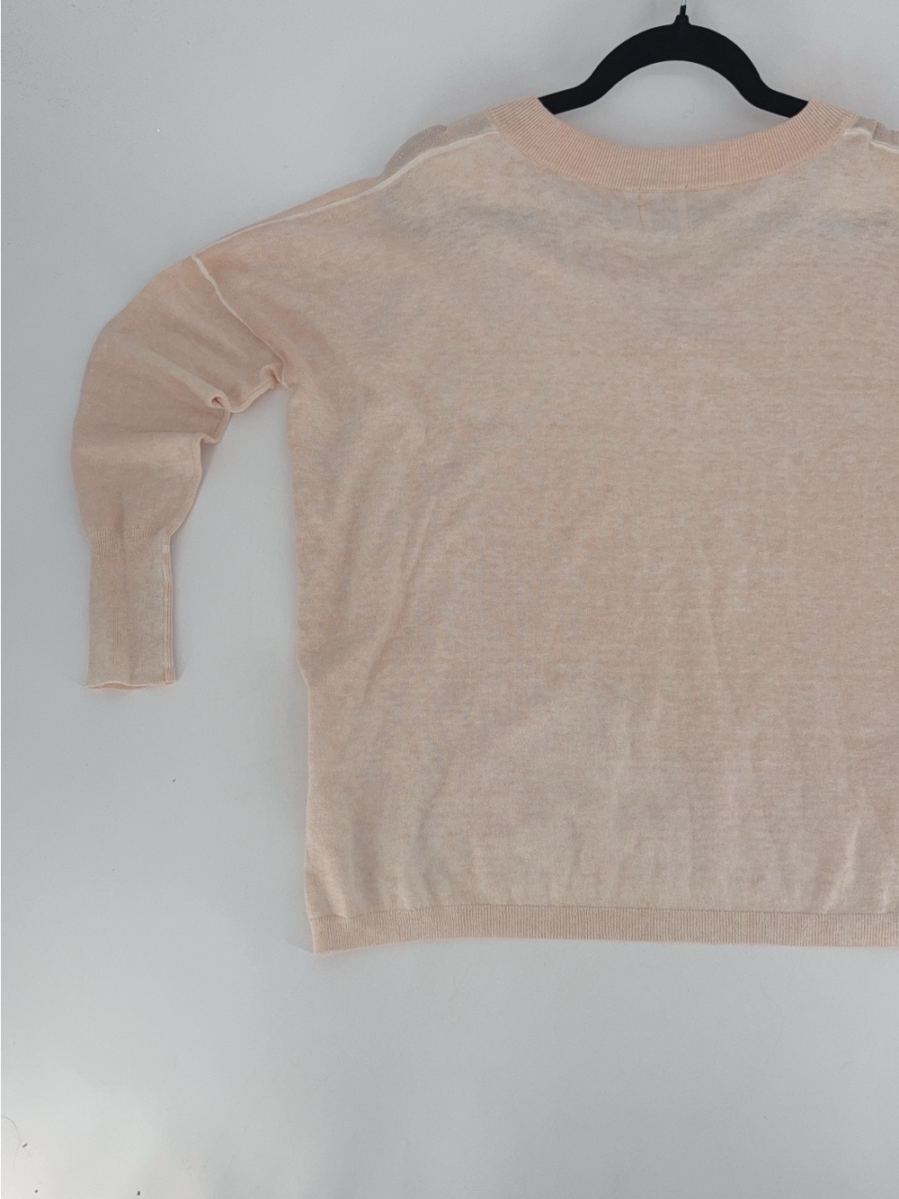 Whisper by Brodie Ivy ink V-Neck Women's Sweater size M NWT - Picture 6 of 7